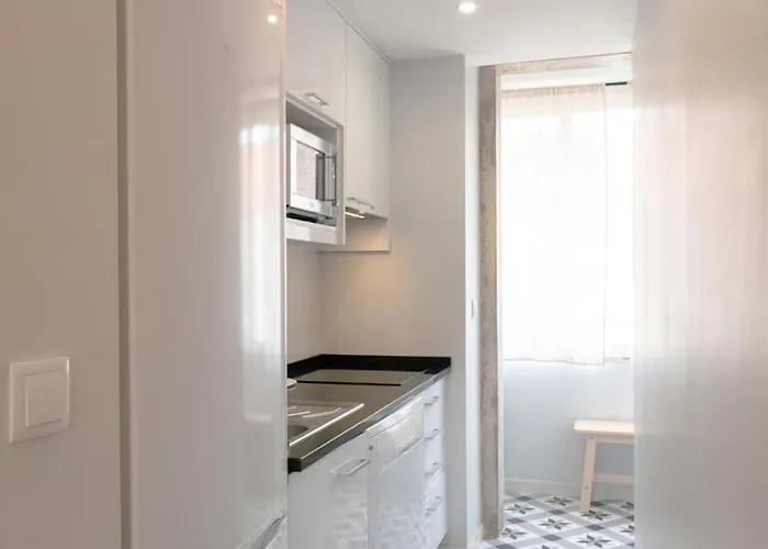 Апартаменты Charming Duplex In Graca | By Airnest Лиссабон
